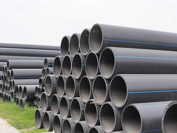 Канализационная трубы